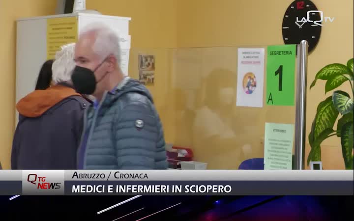 Medici e infermieri in sciopero